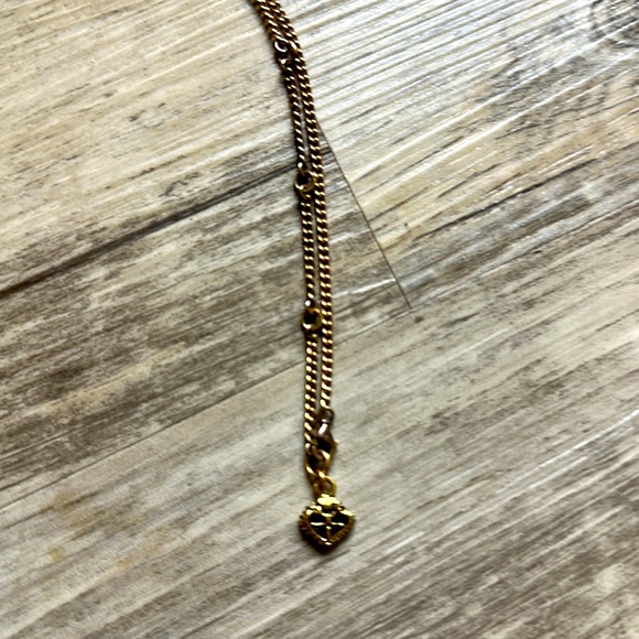 Virgin Saints & Angels ๐ Bee necklace gold with clear stones - Picture 8 of 8